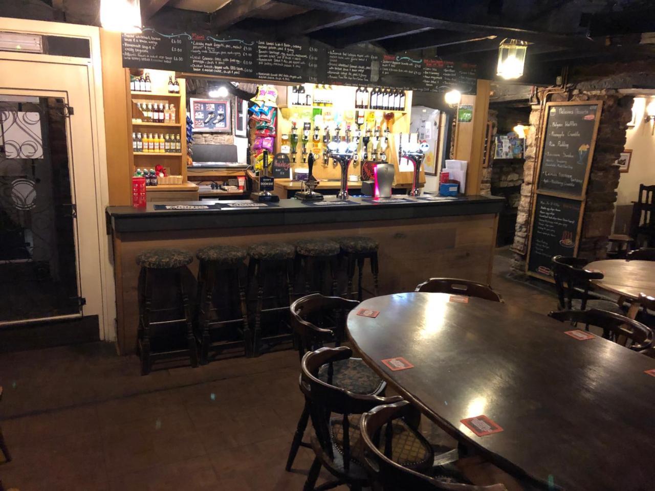 The Crosskeys Inn Usk Luaran gambar
